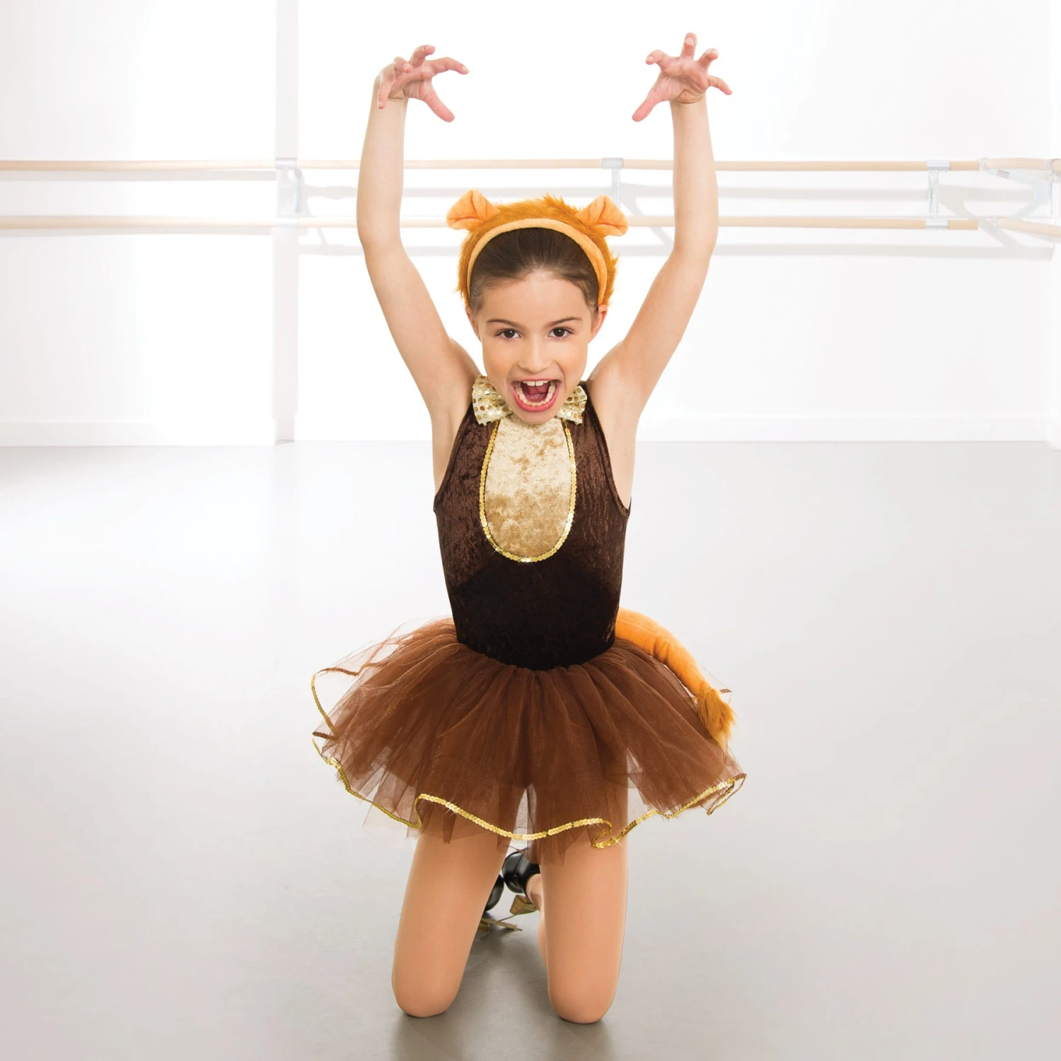 Lion Headband & Tail 1 Lion Headband & Tail